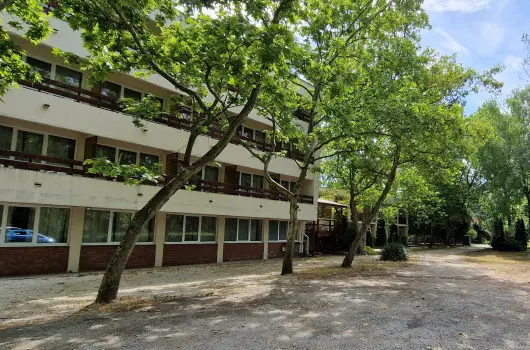 PSZ Hotel Beach F�ldv�r - Balatoni h�tk�znapok (min. 2 �j)