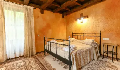 Puchner Kastlyszll Bikal