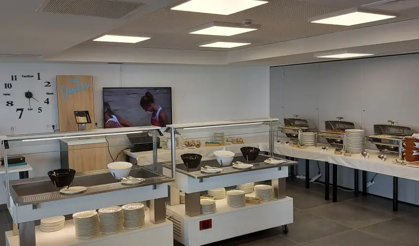 Rkczi Hotel, Tbor s Rendezvnykzpont Storaljajhely - Kedvezmnyes r csaldok rszreak reggelis elltssal (1 jtl)