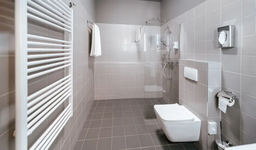 Rkczi Hotel, Tbor s Rendezvnykzpont Storaljajhely - Kedvezmnyes r csaldok rszreak reggelis elltssal (1 jtl)