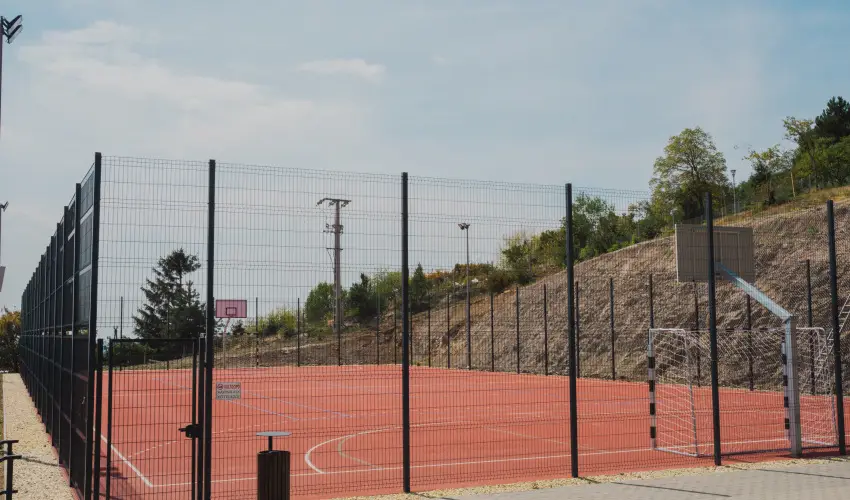 Rkczi Hotel, Tbor s Rendezvnykzpont Storaljajhely - Kedvezmnyes r csaldok rszreak reggelis elltssal (1 jtl)