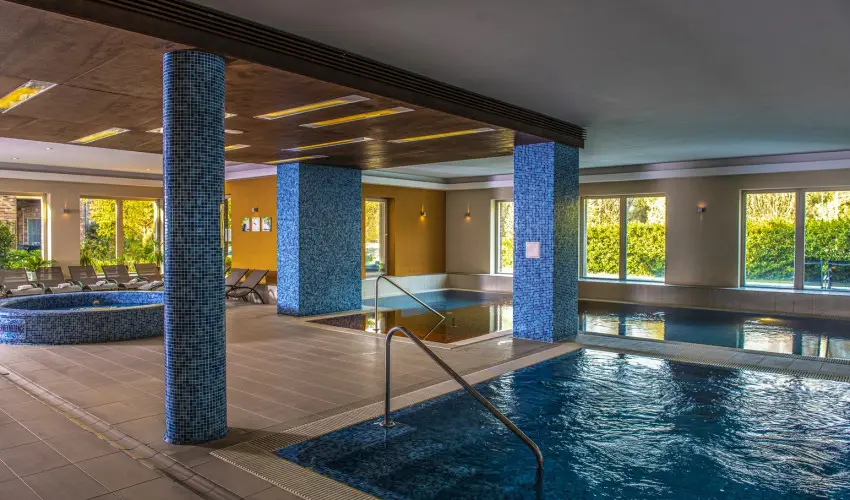 Royal Club Hotel Visegrd - Kedvezmnyes r csaldok rszre flpanzival (1 jtl)