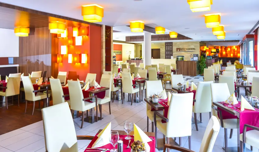 Royal Club Hotel Visegrd - Kedvezmnyes r csaldok rszre flpanzival (1 jtl)