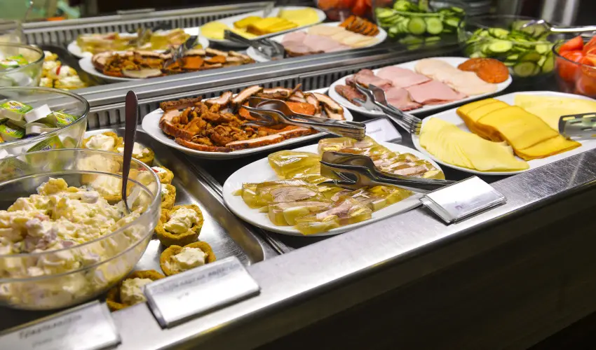 Royal Club Hotel Visegrd - Kedvezmnyes r csaldok rszre flpanzival (1 jtl)