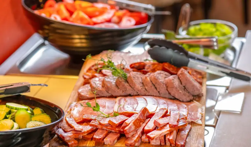 Royal Club Hotel Visegrd - Kedvezmnyes r csaldok rszre flpanzival (1 jtl)