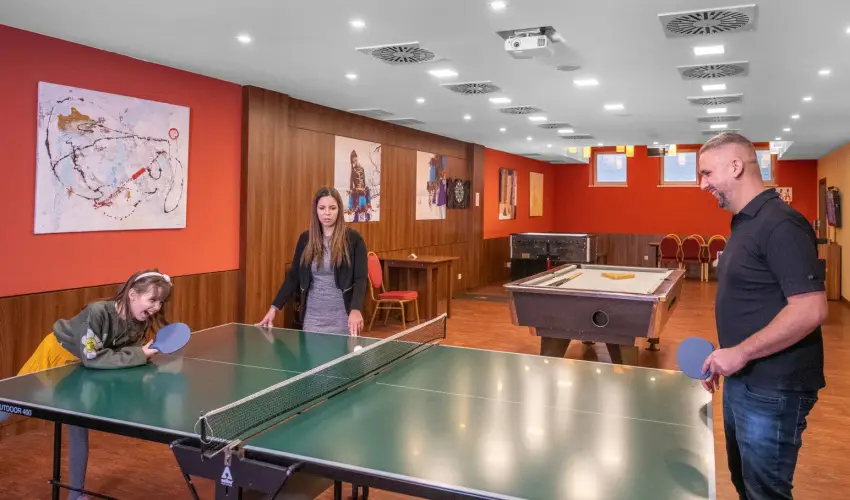 Royal Club Hotel Visegrd - Kedvezmnyes r csaldok rszre flpanzival (1 jtl)