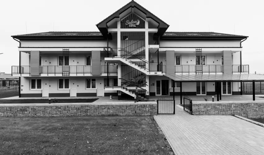 Safari Hotel Szeged - Kedvezmnyes r csaldok rszre reggelivel (1 jtl)