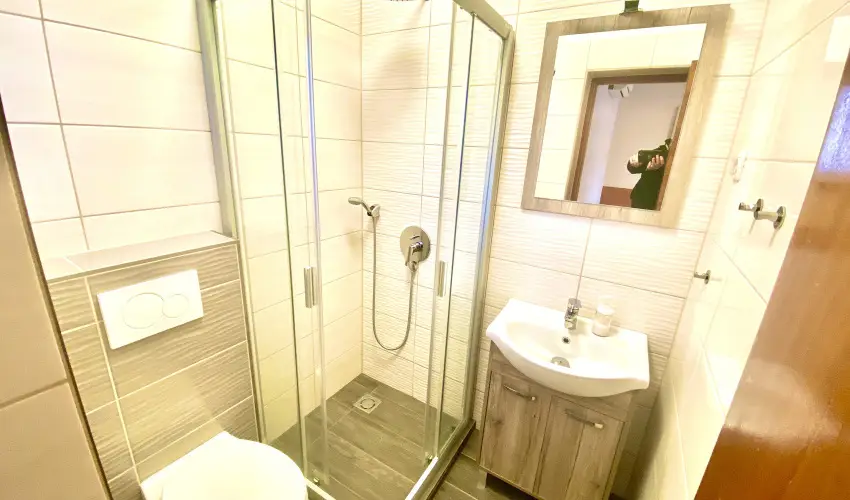 See Vendégház Siófok - Kedvezményes ár családok részéreak önellátással (1 éjtől)