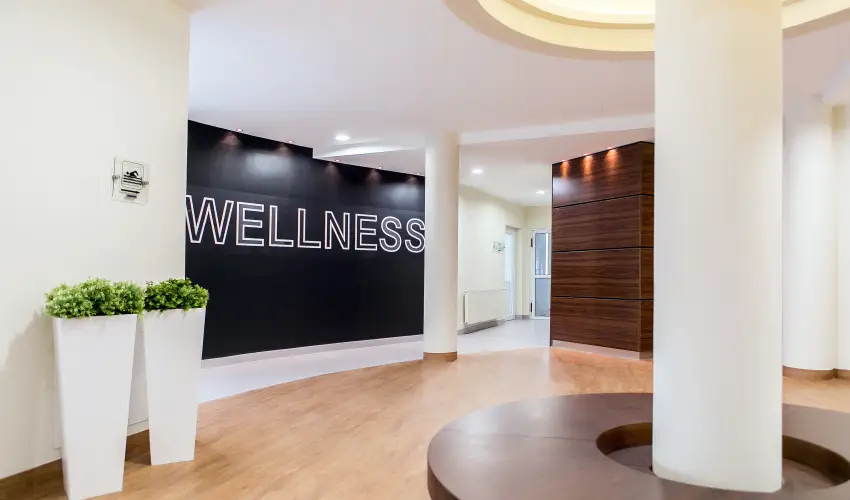 Ambient Hotel & ThermalSPA**** Sikonda - Kedvezm�nyes �r f�lpanzi�val (min. 2 �j)