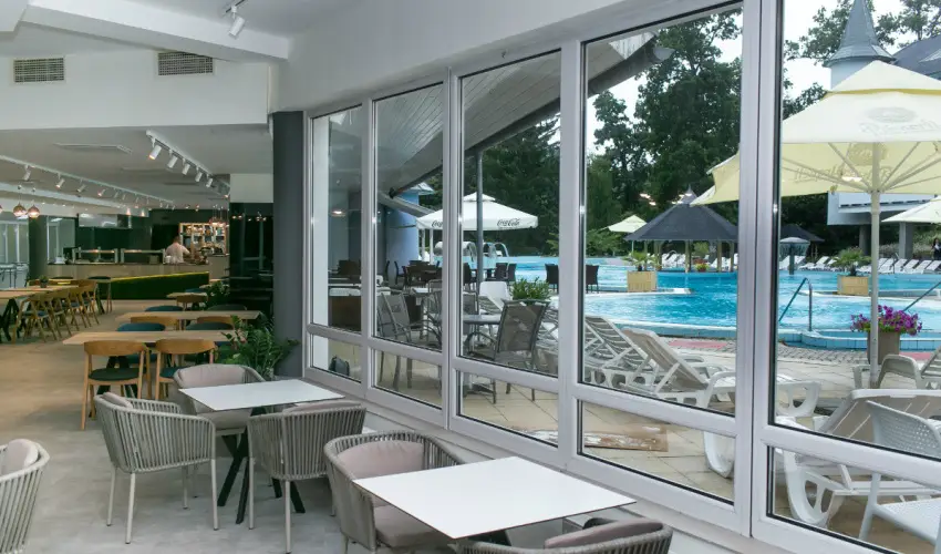 Ambient Hotel & ThermalSPA**** Sikonda - Kedvezm�nyes �r f�lpanzi�val (min. 2 �j)