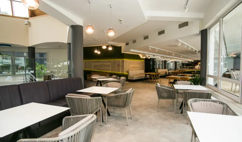 Ambient Hotel & ThermalSPA**** Sikonda - Kedvezm�nyes �r f�lpanzi�val (min. 2 �j)