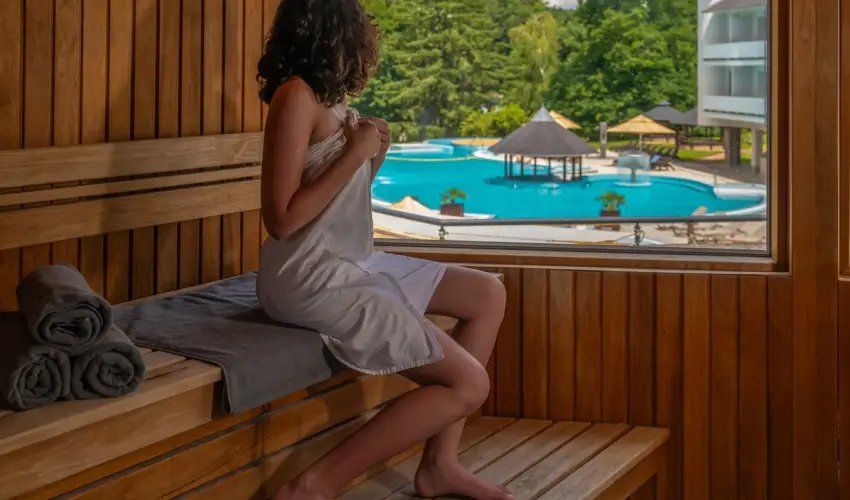 Ambient Hotel & ThermalSPA**** Sikonda - Kedvezm�nyes �r f�lpanzi�val (min. 2 �j)