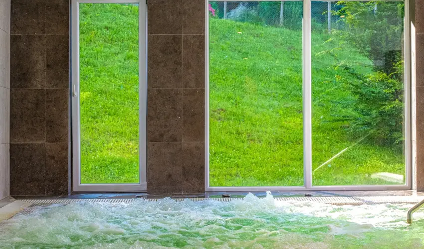 Ambient Hotel & ThermalSPA**** Sikonda - Kedvezm�nyes �r f�lpanzi�val (min. 2 �j)