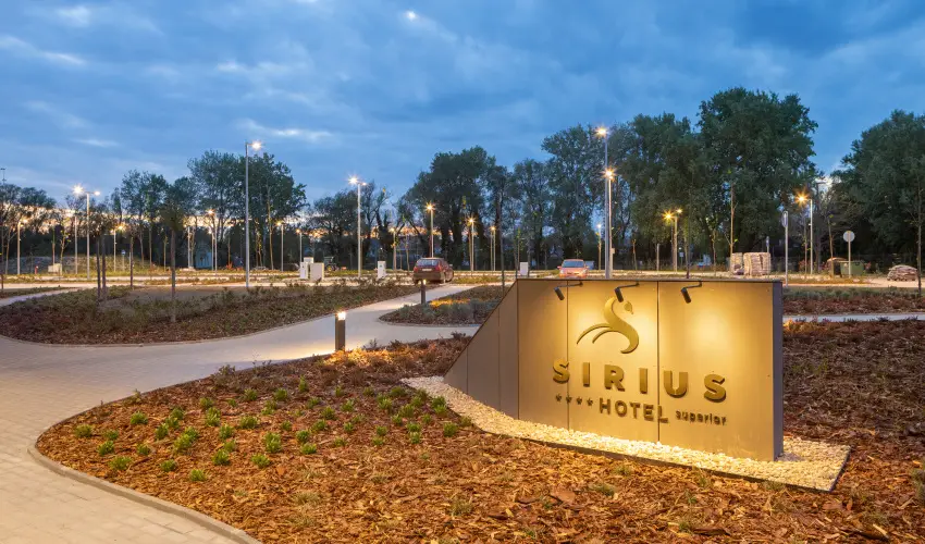 Sirius Hotel Keszthely - Kedvezm�nyes �r csal�dok r�sz�reak f�lpanzi�val (1 �jt�l)