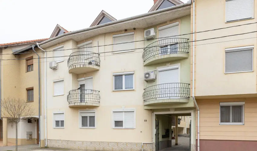 Skorpi Lak3 Hajdszoboszl - Flpanzis ajnlat (min. 2 j)