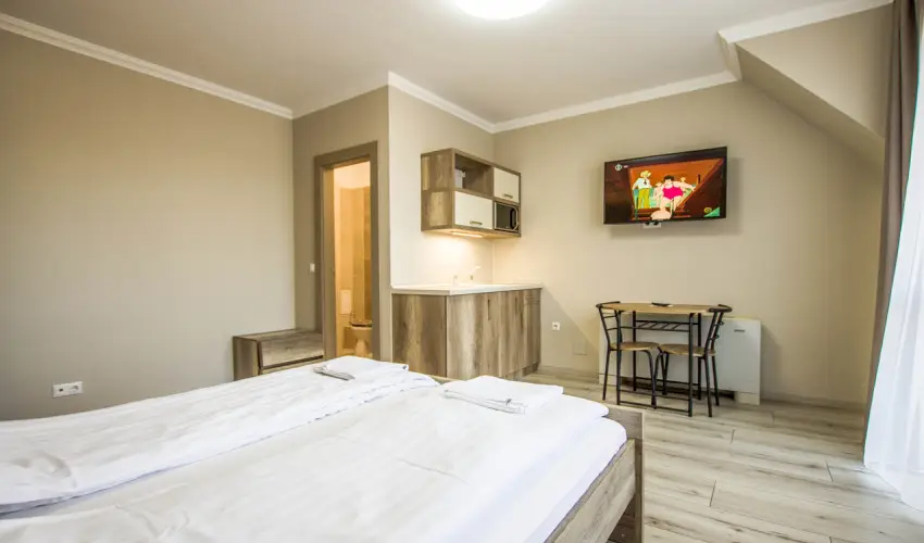 Skorpi Lak Hajdszoboszl - Kedvezmnyes r csaldok rszreak (1 jtl)