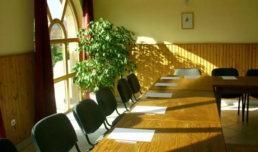 Sokor Fogad Sokorptka - Diszntoros htvge (min. 2 j)