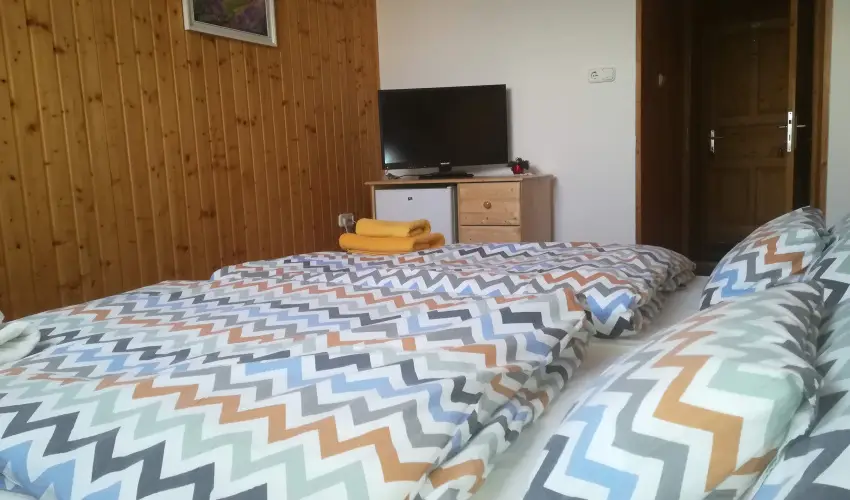 Sokor Fogad Sokorptka - Diszntoros htvge (min. 2 j)