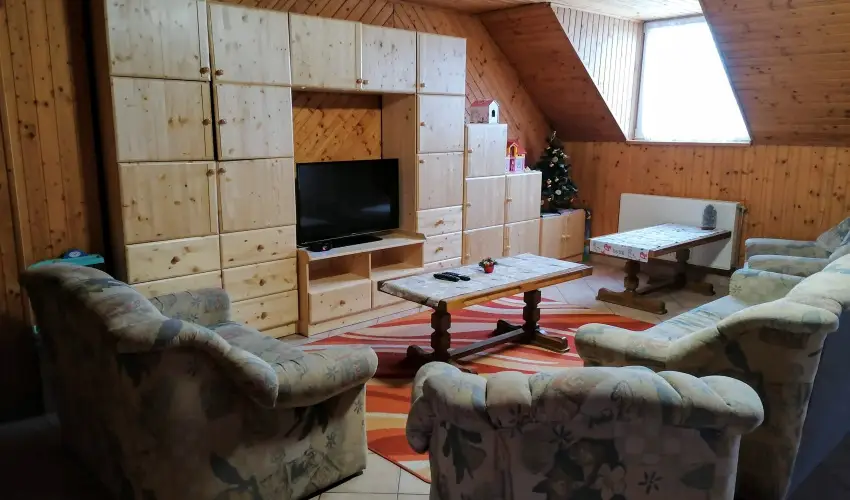 Sokor Fogad Sokorptka - Diszntoros htvge (min. 2 j)