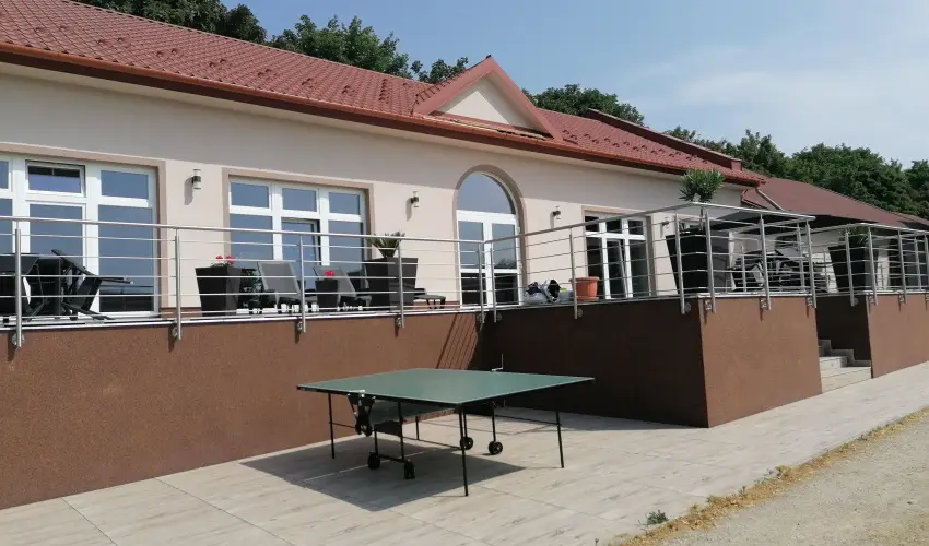 Sokor Fogad Sokorptka - Diszntoros htvge (min. 2 j)