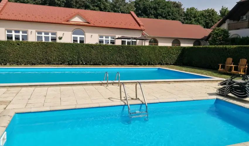 Sokor Fogad Sokorptka - Diszntoros htvge (min. 2 j)