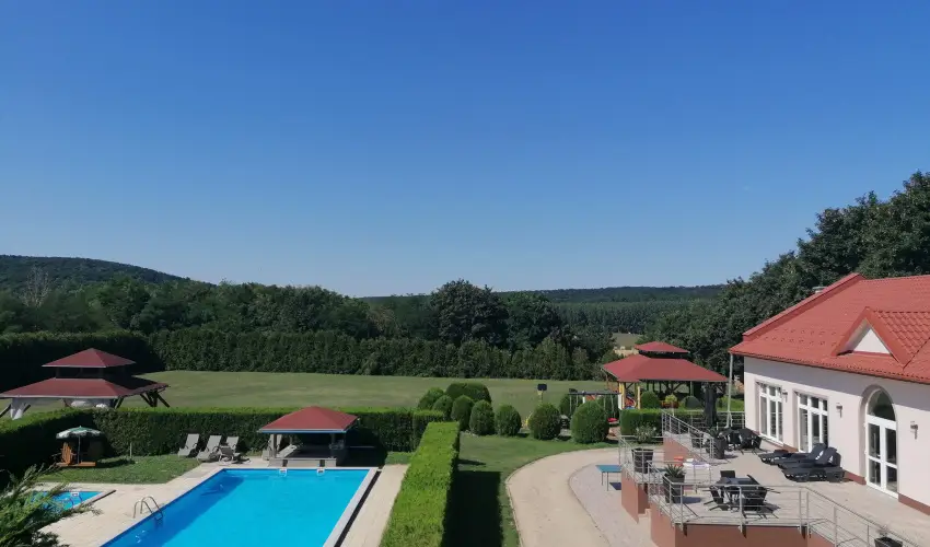 Sokor Fogad Sokorptka - Diszntoros htvge (min. 2 j)