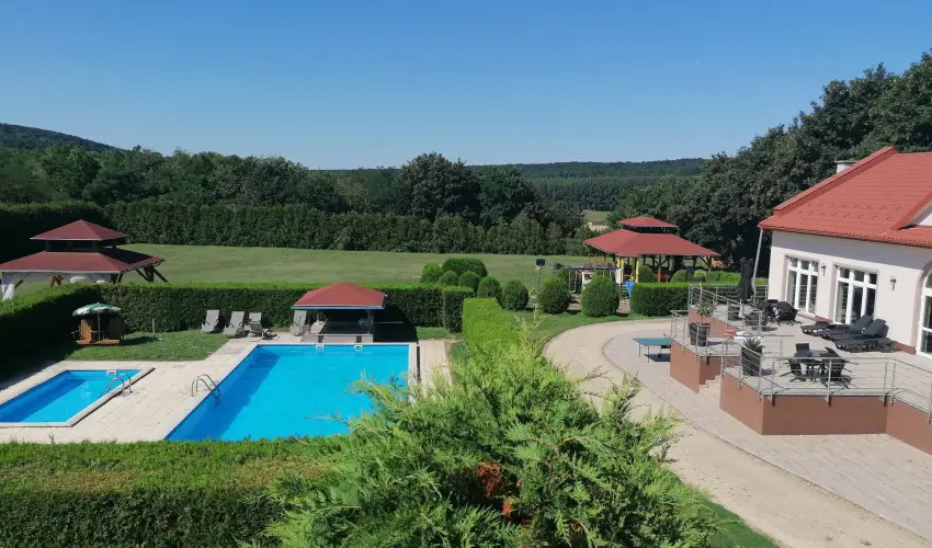 Sokor Fogad Sokorptka - Diszntoros htvge (min. 2 j)