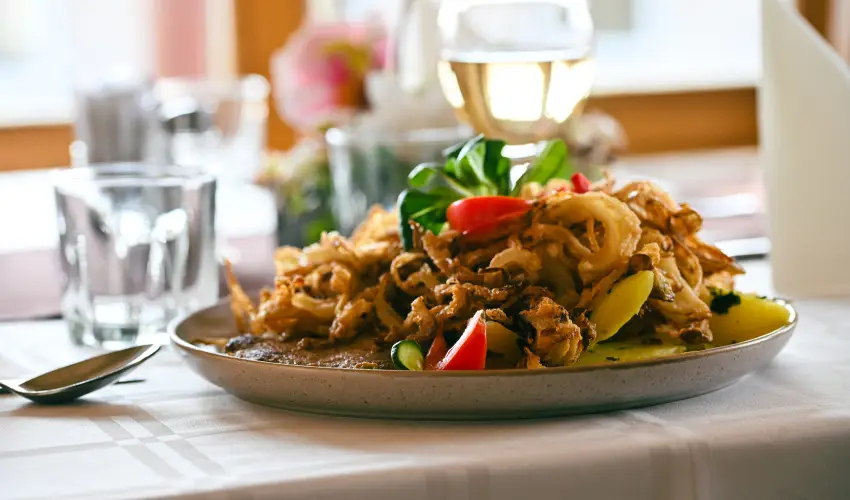 Sokor� Fogad� Sokor�p�tka - M�jus 1.