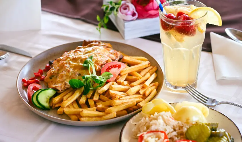 Sokor� Fogad� Sokor�p�tka - M�jus 1.