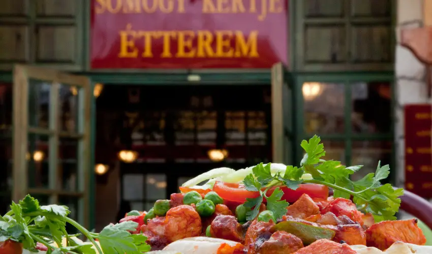 Somogy Kertje �d�l�falu �s �tterem Bonnya - Kedvezm�nyes �r csal�dok r�sz�reak reggelivel (1 �jt�l)