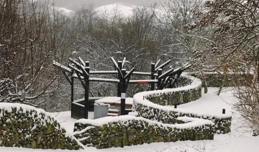 Somogy Kertje �d�l�falu �s �tterem Bonnya - Kedvezm�nyes �r csal�dok r�sz�reak reggelivel (1 �jt�l)