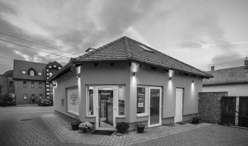 Sweet-Life Wellness Apartman Egerszal�k - Kedvezm�nyes �r csal�dok r�sz�reak (1 �jt�l)