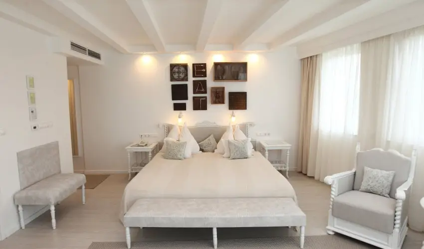 Szrcsa Hotel Szkesfehrvr - Kedvezmnyes r csaldok rszreak flpanzival (1 jtl)