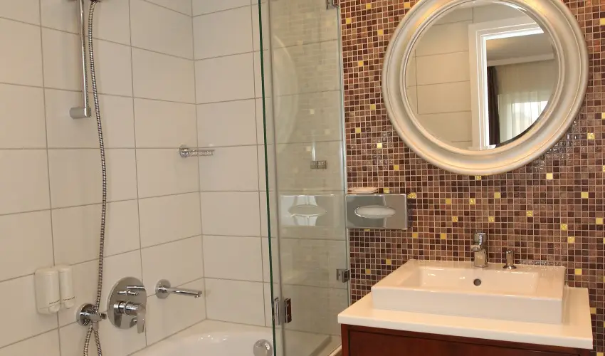 Szrcsa Hotel Szkesfehrvr - Kedvezmnyes r csaldok rszreak flpanzival (1 jtl)