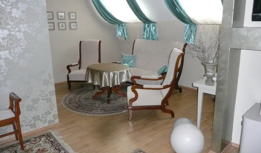 Szrcsa Hotel Szkesfehrvr - Kedvezmnyes r csaldok rszreak flpanzival (1 jtl)