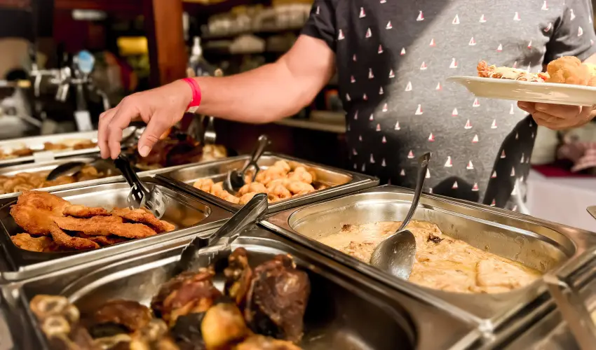 Szent István Hotel Eger - Kedvezményes ár családok részéreak reggelis ellátással (1 éjtől)