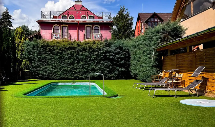 Szent István Hotel Eger - Kedvezményes ár családok részéreak reggelis ellátással (1 éjtől)