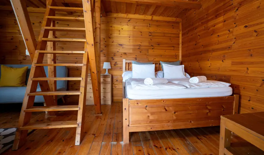 Szilv�sv�rad Camping & Apartman Szilv�sv�rad - Kedvezm�nyes �r csal�dok r�sz�reak (1 �jt�l)