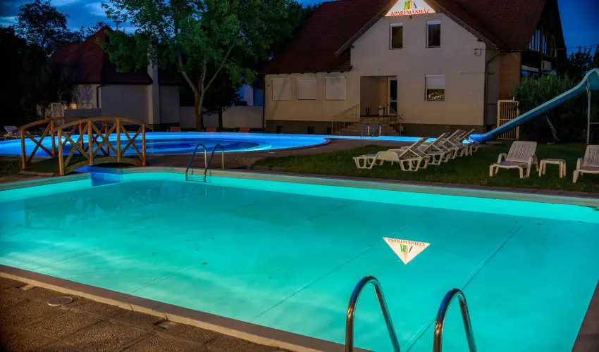 Wellness Hotel Szindbd  Balatonszemes - Mjus 1.