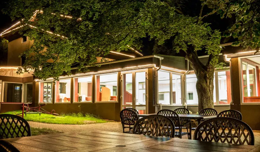 Wellness Hotel Szindbd  Balatonszemes - Mjus 1.