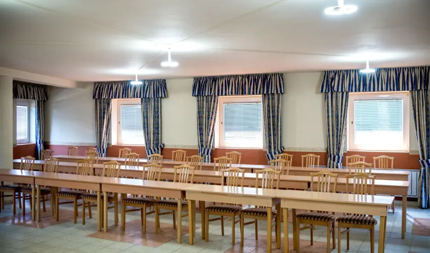 Wellness Hotel Szindbd  Balatonszemes - Mjus 1.