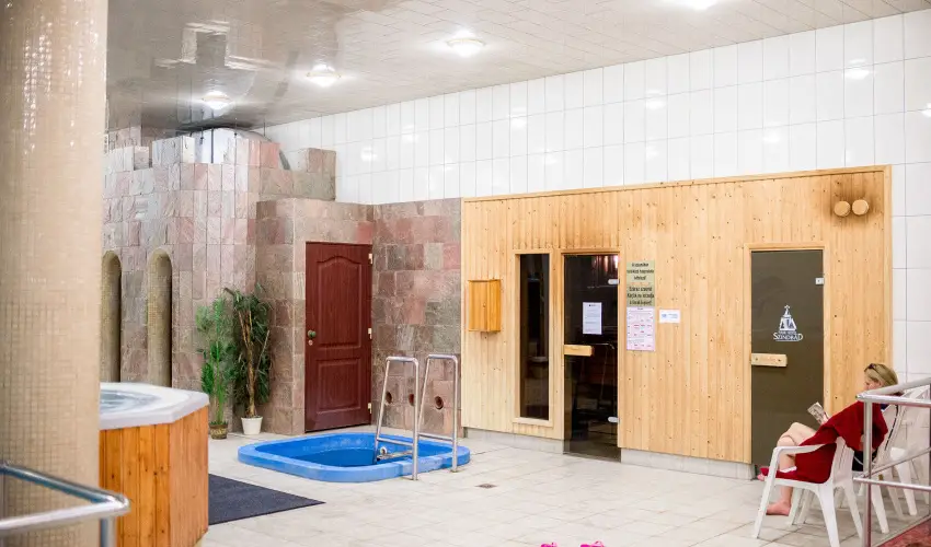 Wellness Hotel Szindbd  Balatonszemes - Mjus 1.