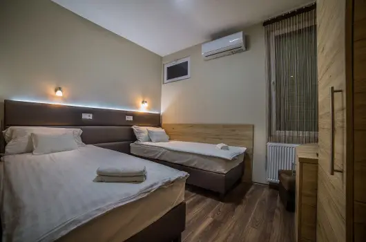 Sztr Motel s tterem - Legjobb r (min. 2 j)
