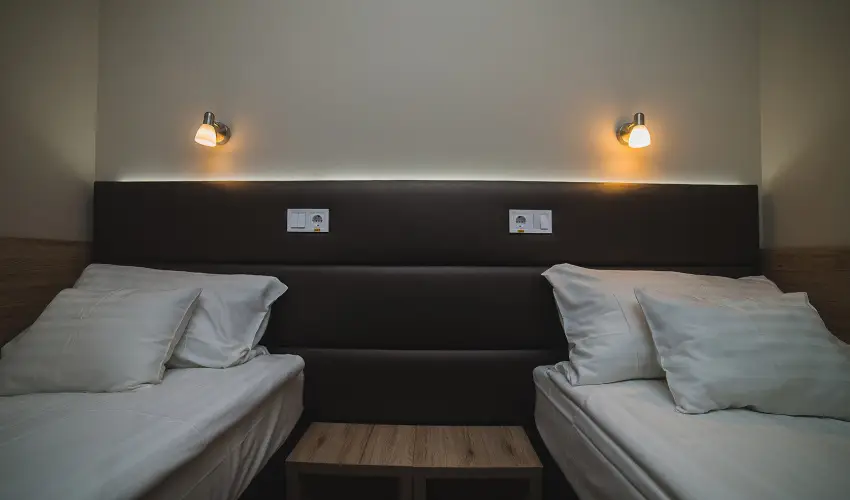 Sztr Motel s tterem Balassagyarmat - Kedvezmnyes r csaldok rszreak (1 jtl)