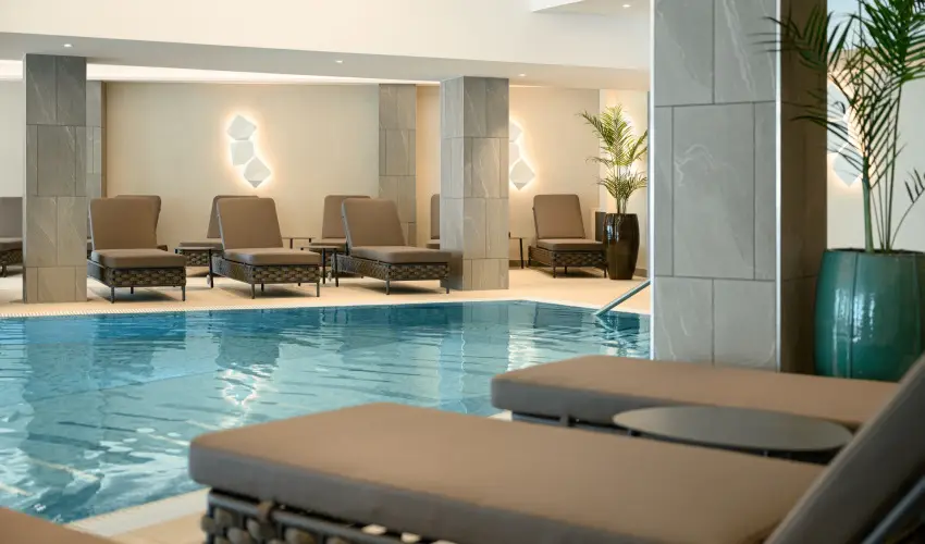 Kenese Bay Garden Resort & Conference Balatonkenese - Kedvezmnyes r csaldok rszre flpanzival (1 jtl)