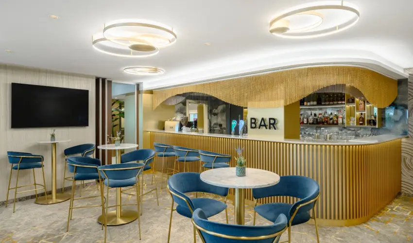 Kenese Bay Garden Resort & Conference Balatonkenese - Kedvezmnyes r csaldok rszre flpanzival (1 jtl)