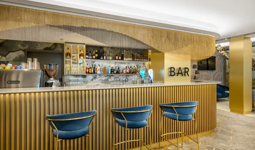 Kenese Bay Garden Resort & Conference Balatonkenese - Kedvezmnyes r csaldok rszre flpanzival (1 jtl)