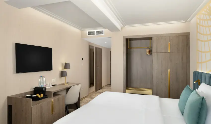 Kenese Bay Garden Resort & Conference Balatonkenese - Kedvezmnyes r csaldok rszre flpanzival (1 jtl)