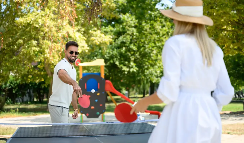 Kenese Bay Garden Resort & Conference Balatonkenese - Kedvezmnyes r csaldok rszre flpanzival (1 jtl)