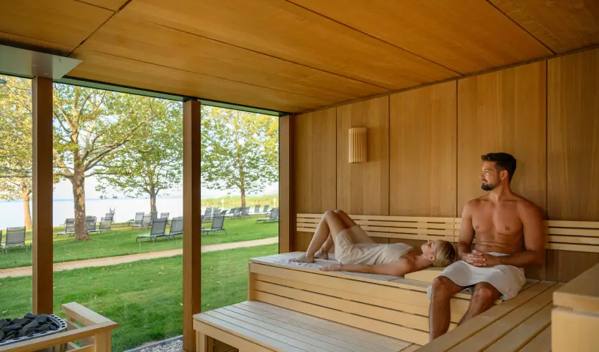 Kenese Bay Garden Resort & Conference Balatonkenese - Kedvezmnyes r csaldok rszre flpanzival (1 jtl)